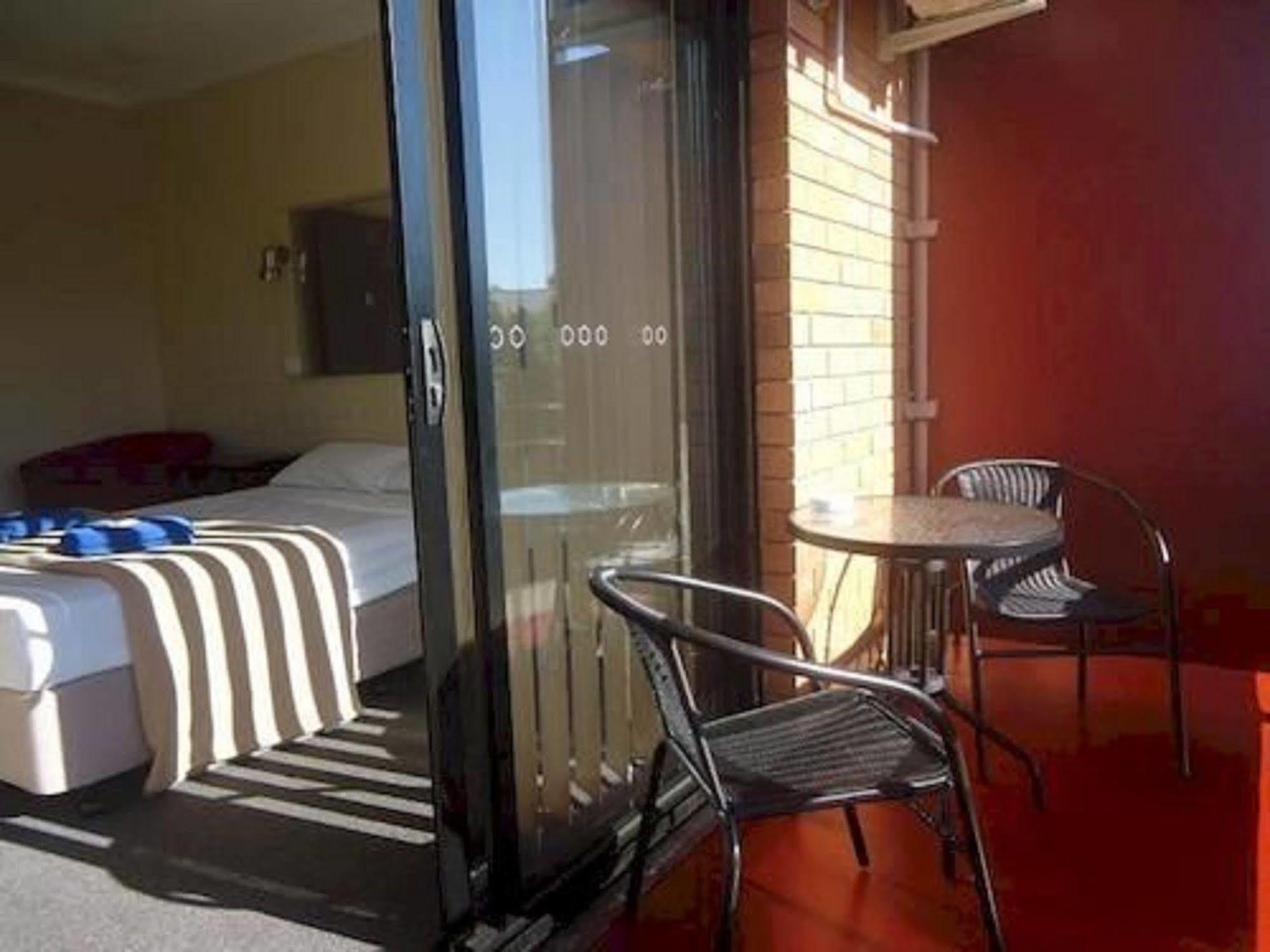 Kingsford Riverside Inn Brisbane Exteriör bild